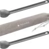 Navaris 2x Spork Met Extra Lange Handgreep - Set Van 2 - Campingbestek Van Titanium - Bestek Voor Onderweg - Lichtgewicht - Inclusief Bewaarzakje -Outdoor Camping Shop 1200x1074 1
