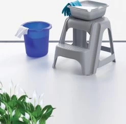 Curver One Step Opstapje Krukje - Lichtgrijs -Outdoor Camping Shop 1200x1181 2