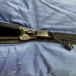 LOWLAND OUTDOOR® Donzen Slaapzak - CC 1 - 200 X 80 Cm - 1725 Gr - 0°C - Katoen 13 LOWLAND OUTDOOR® Donzen Slaapzak - CC 1 - 200 X 80 Cm - 1725 Gr - 0°C - Katoen -Outdoor Camping Shop 1200x1198 5