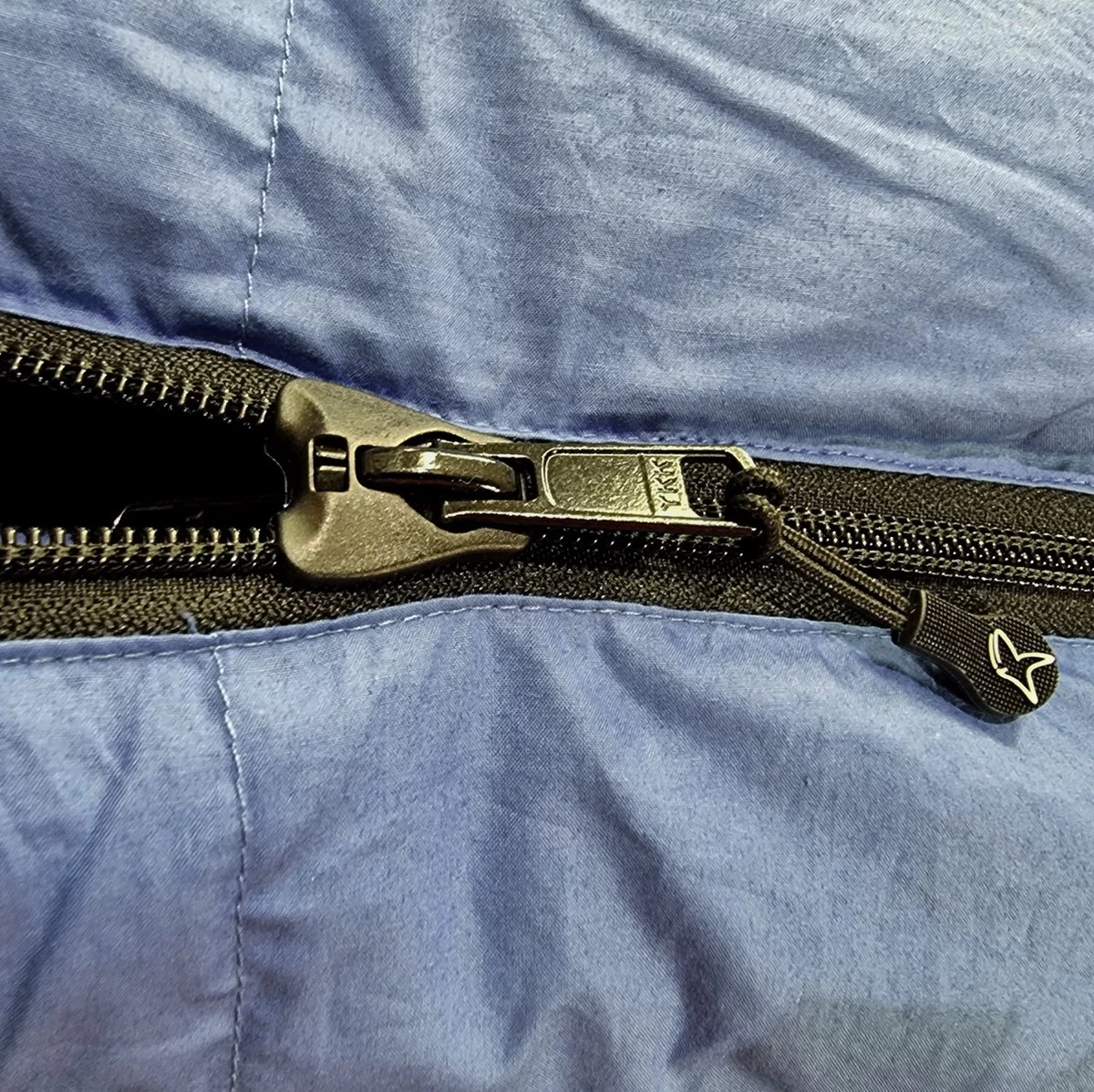 LOWLAND OUTDOOR® Donzen Slaapzak - CC 1 - 200 X 80 Cm - 1725 Gr - 0°C - Katoen 5 LOWLAND OUTDOOR® Donzen Slaapzak - CC 1 - 200 X 80 Cm - 1725 Gr - 0°C - Katoen - Afbeelding 3