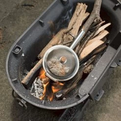 Kikkerland Huckleberry Popcorn Maker - Maak Je Eigen Popcorn - Popcornpan - Kampvuur - Buitenspeelgoed - Buitenspelen - Kamperen -Outdoor Camping Shop 1200x1200 553