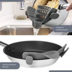 SensaHome- Siliconen Vergiet - Keuken Afgietdeksel - Afgiethulp - Siliconen - BPA Vrij - Grijs -Outdoor Camping Shop 1200x1200 595