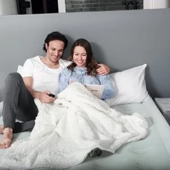 Bestway - Luchtbed AlwayzAire Queen -Outdoor Camping Shop 1200x1200 636