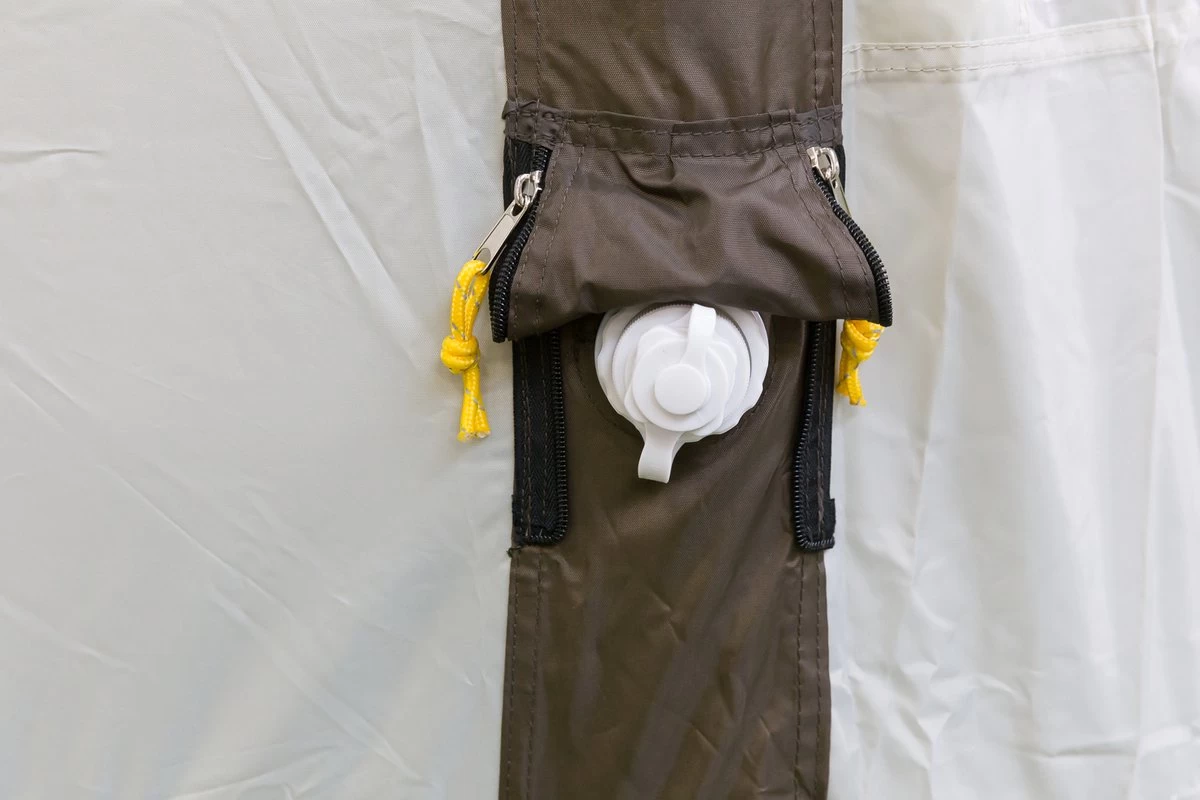 Redwood Arco 300 Air Grey - Familie Tunnel Tent 4-persoons - Grijs 18 Redwood Arco 300 Air Grey - Familie Tunnel Tent 4-persoons - Grijs - Afbeelding 16