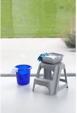 Curver One Step Opstapje Krukje - Lichtgrijs -Outdoor Camping Shop 816x1200 1