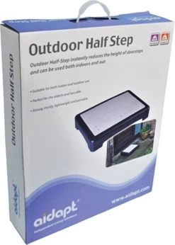 Aidapt - Opstapje - 9 Cm Hoog - Geschikt Voor Buitengebruik -Outdoor Camping Shop 857x1200